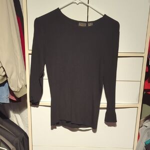Tailor B. Moss Black Fitted 3/4 Sleeve Top
